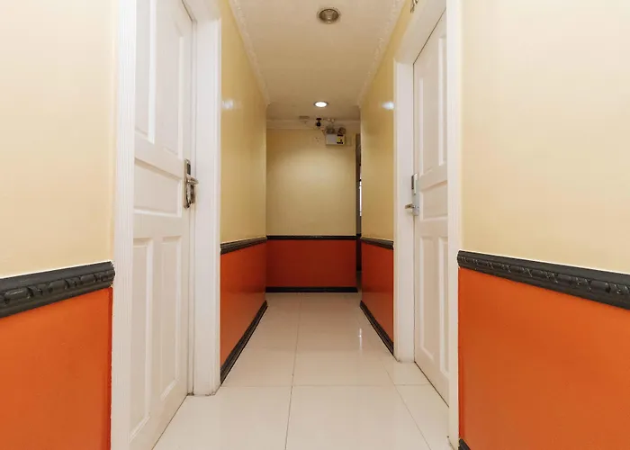 Reddoorz @ Venetian 2*