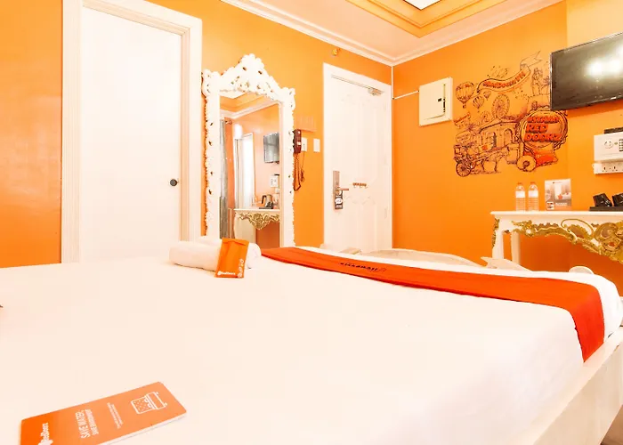 Reddoorz @ Venetian 酒店 马尼拉
